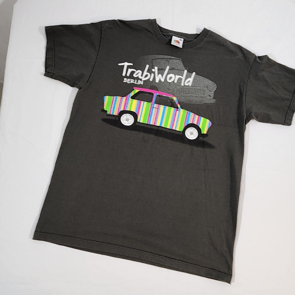 TrabiWorld Berlin Tshirt Size M